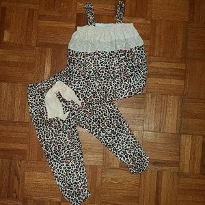 Boutique adorable 2 piece outfit
